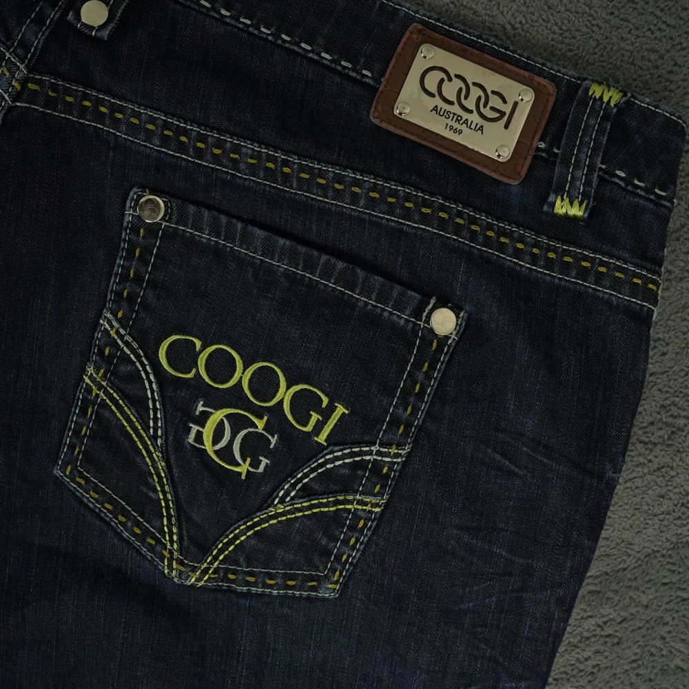 COOGI Jeans Mens 44x33 Dark Blue Embroidered Logo Contrast Stitch Streetwear VTG